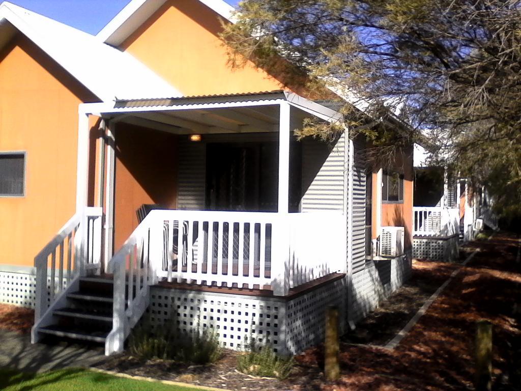 Mandurah Ocean Marina Chalets 외부 사진