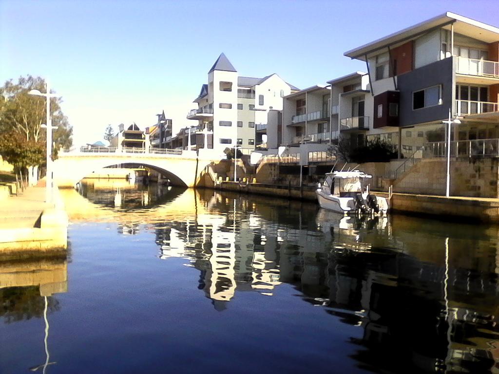 Mandurah Ocean Marina Chalets 외부 사진