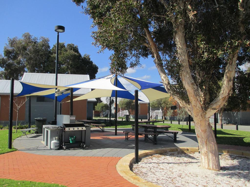 Mandurah Ocean Marina Chalets 외부 사진