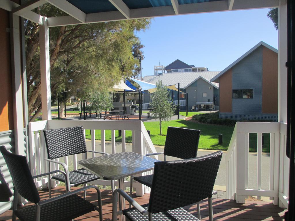 Mandurah Ocean Marina Chalets 외부 사진